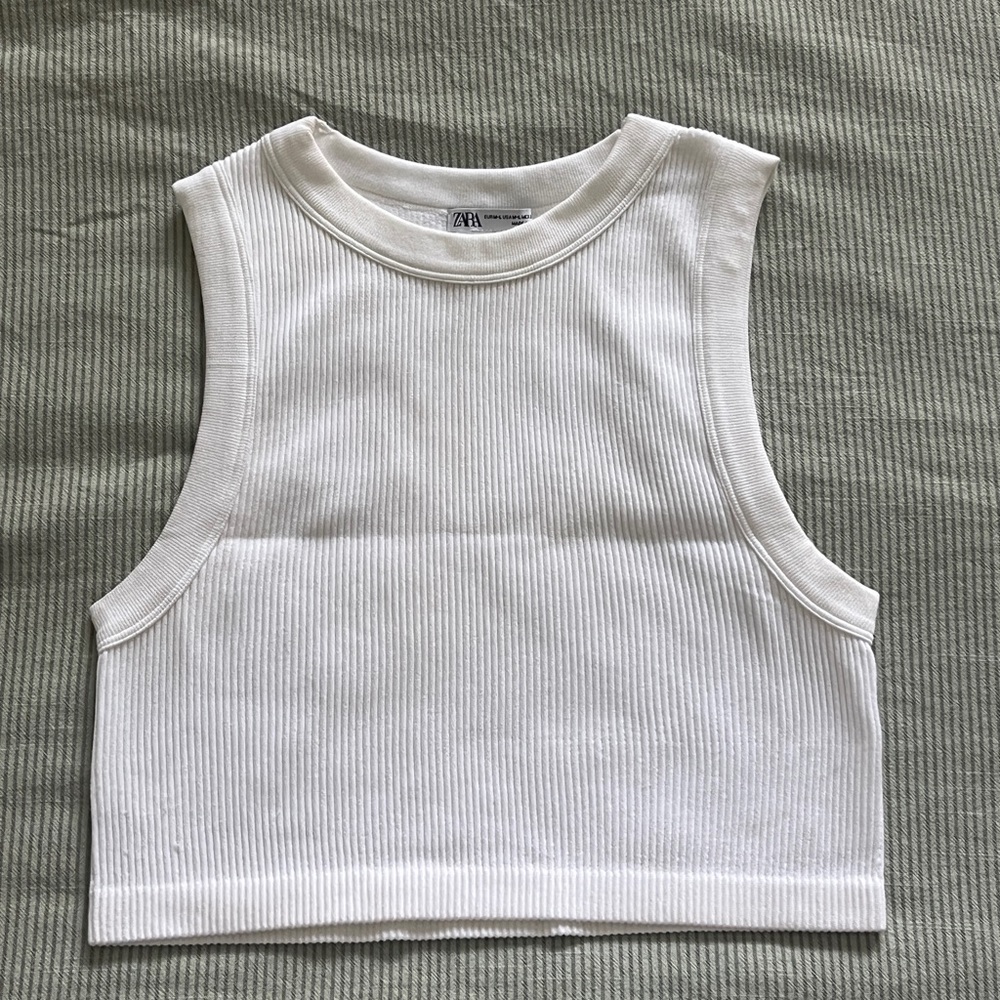 Zara White Ribbed Top